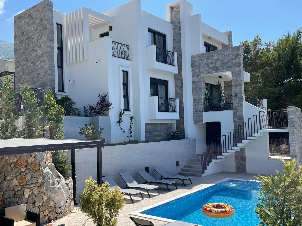 Villa Pine Bar Ngoại thất bức ảnh