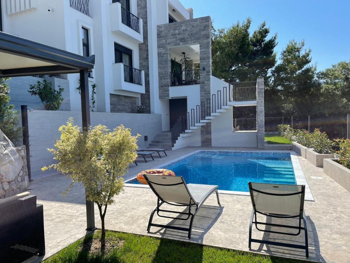 Villa Pine Bar Ngoại thất bức ảnh