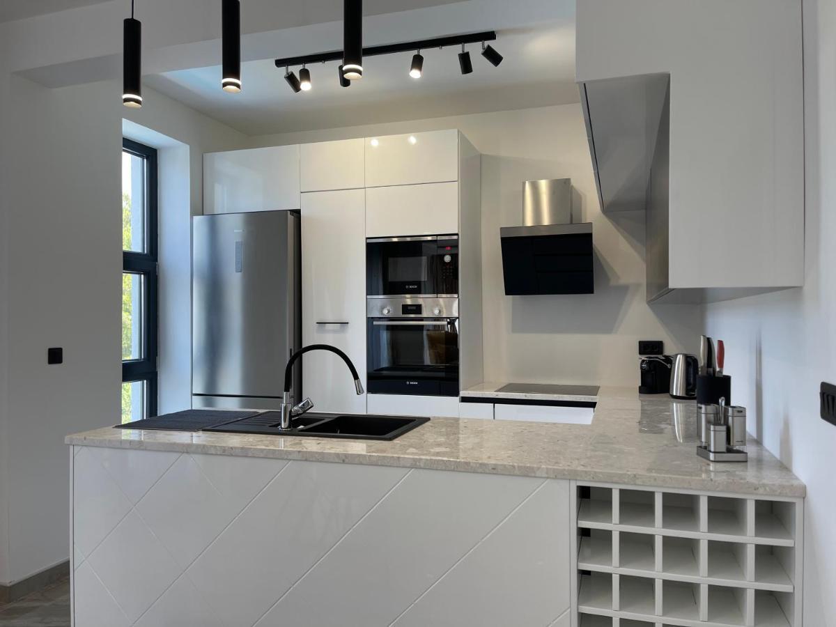 Villa Pine Bar Ngoại thất bức ảnh