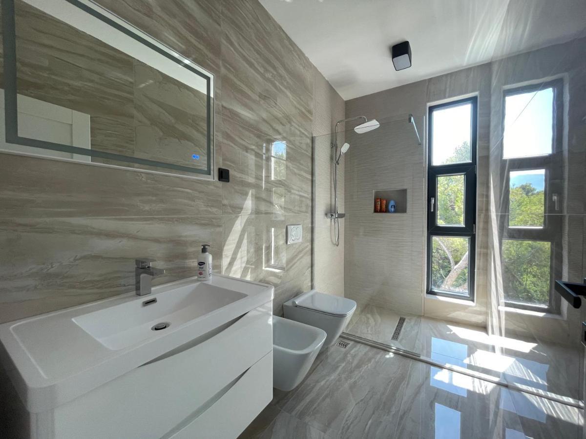Villa Pine Bar Ngoại thất bức ảnh