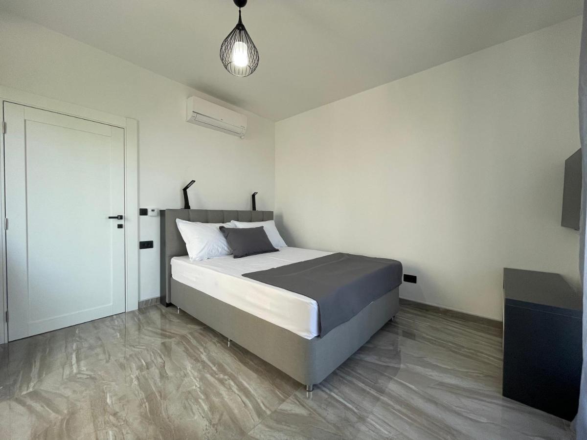 Villa Pine Bar Ngoại thất bức ảnh