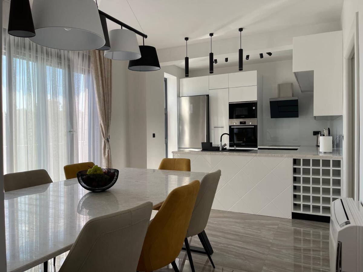 Villa Pine Bar Ngoại thất bức ảnh